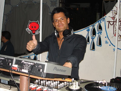** FRIDAY NIGHT WITH QDN!!! **